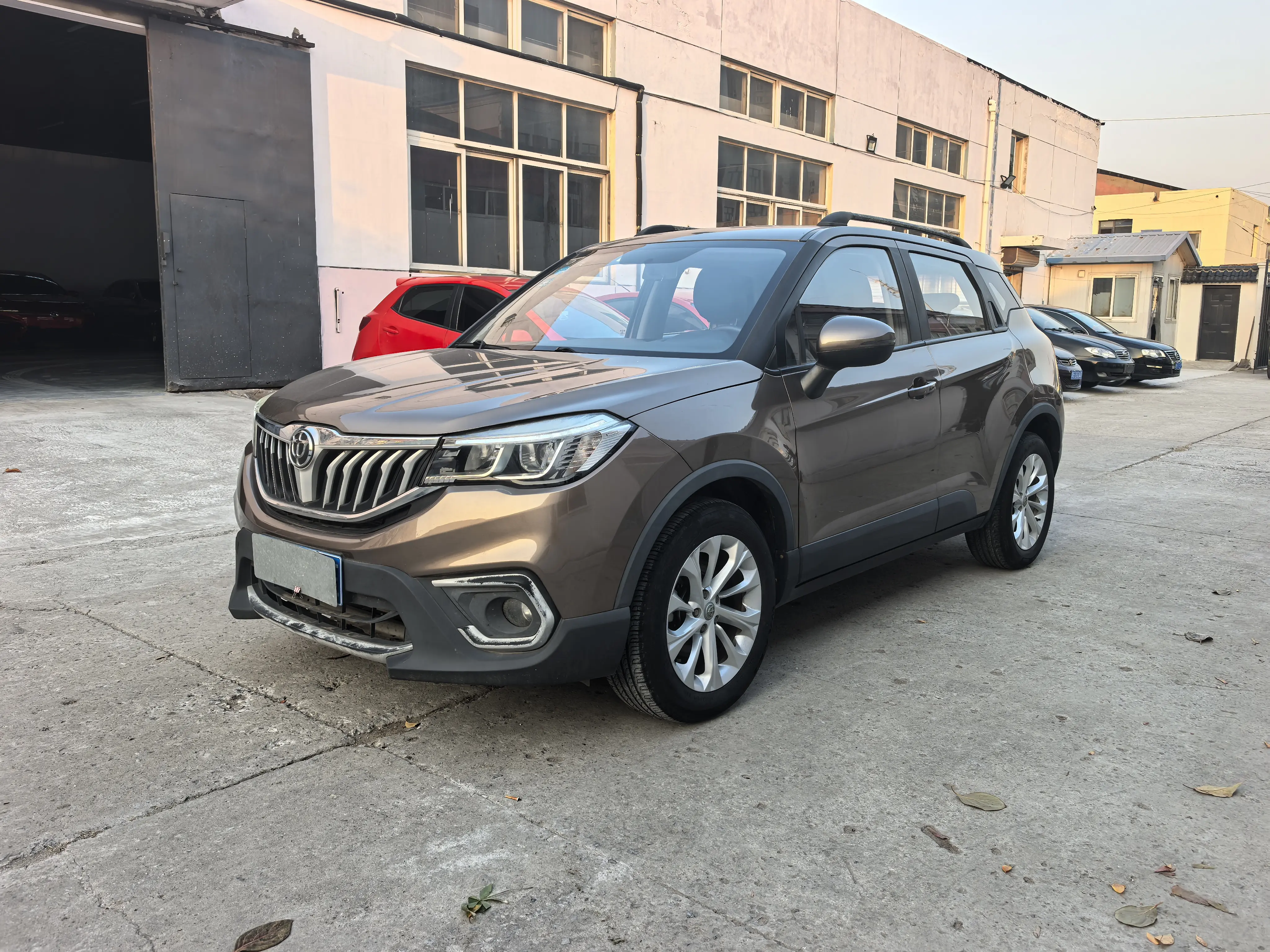 Brilliance China V3  из Китая