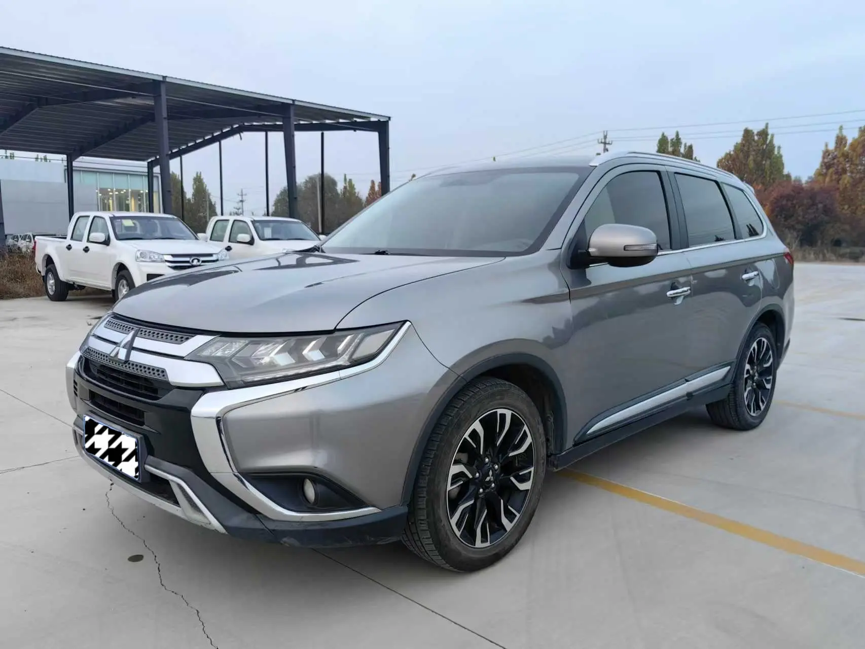 Mitsubishi Outlander  из Китая