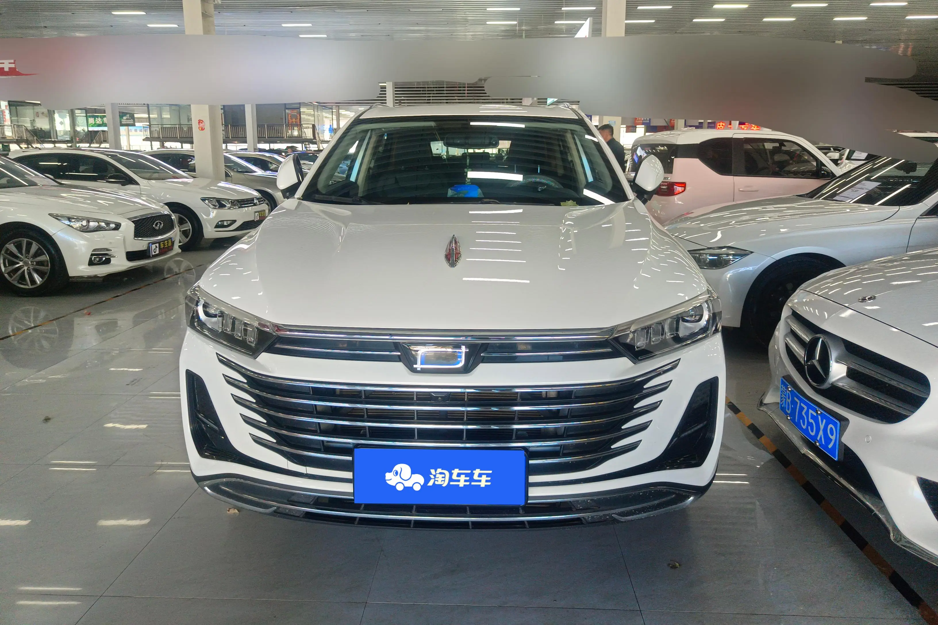 FAW Bestune T77 (Besturn T77)  из Китая