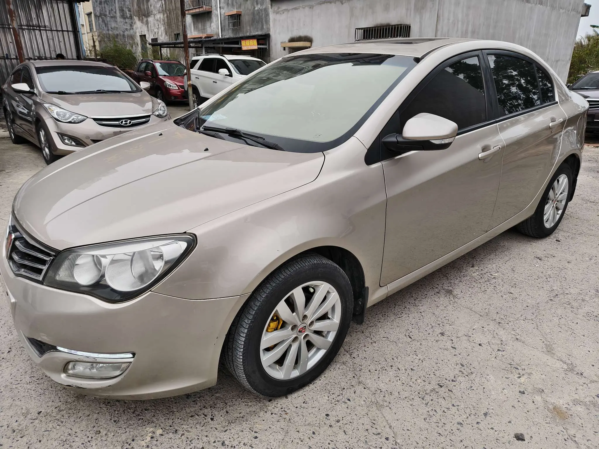 Roewe 350  из Китая