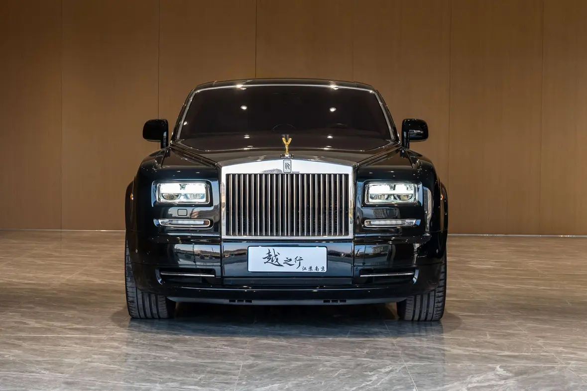 Rolls Royce Phantom  из Китая