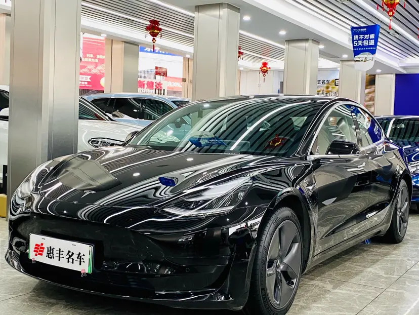 Tesla Model 3  из Китая