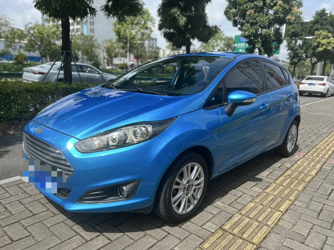 Ford Carnival  из Китая