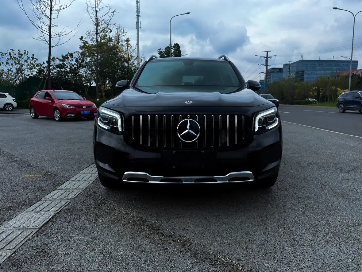 Mercedes-Benz GLB  из Китая