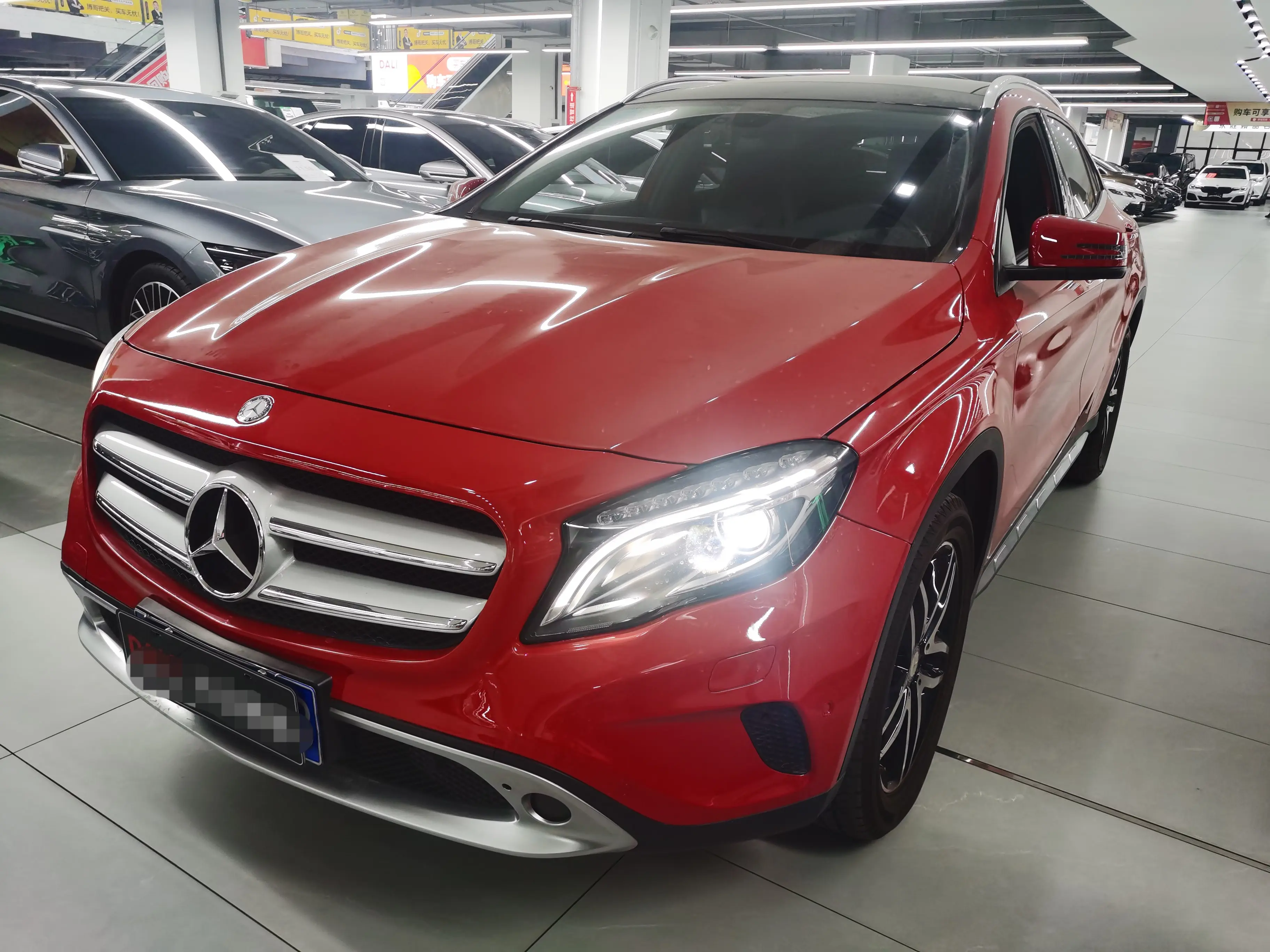 Mercedes-Benz GLA  из Китая
