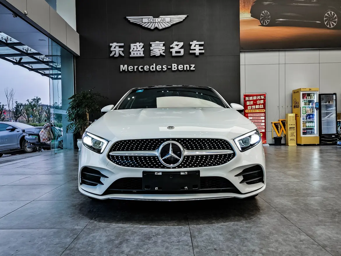 Mercedes-Benz Mercedes Benz A Class  из Китая