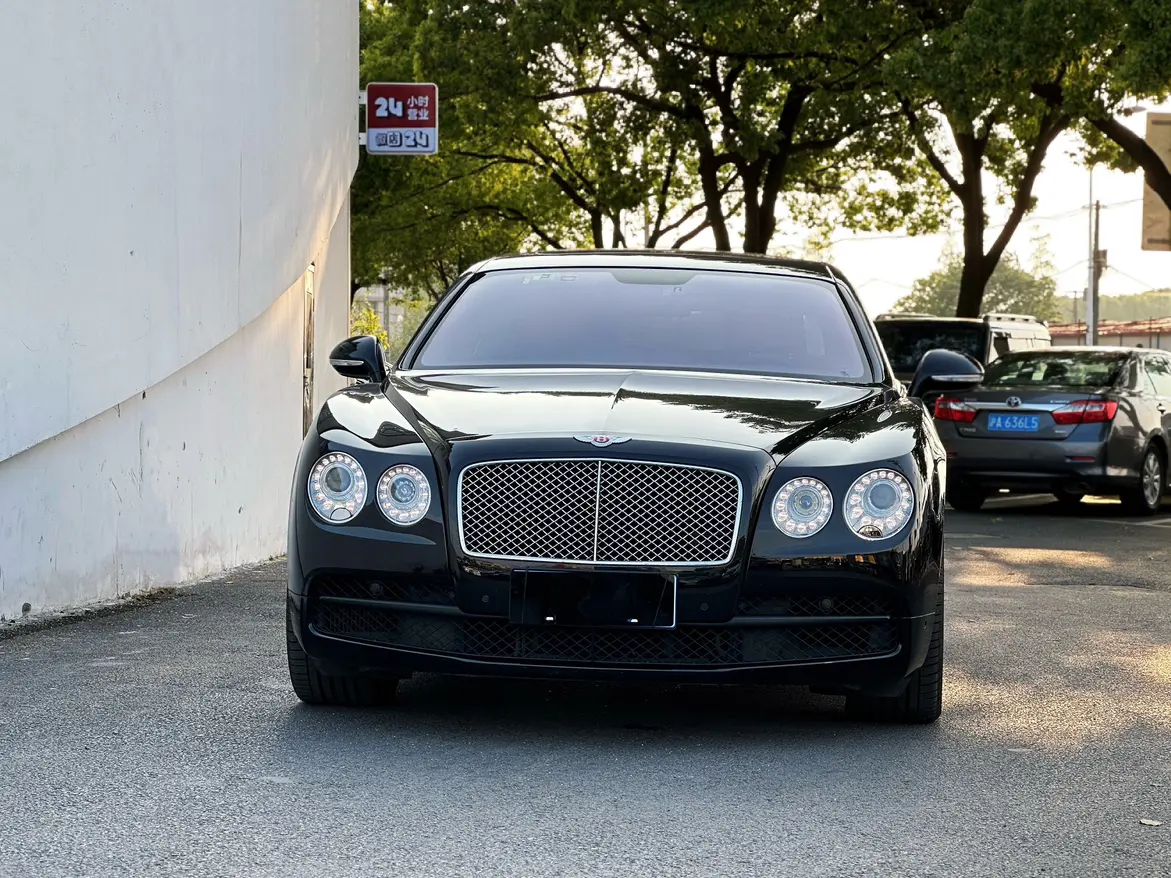 Bentley Galloping  из Китая