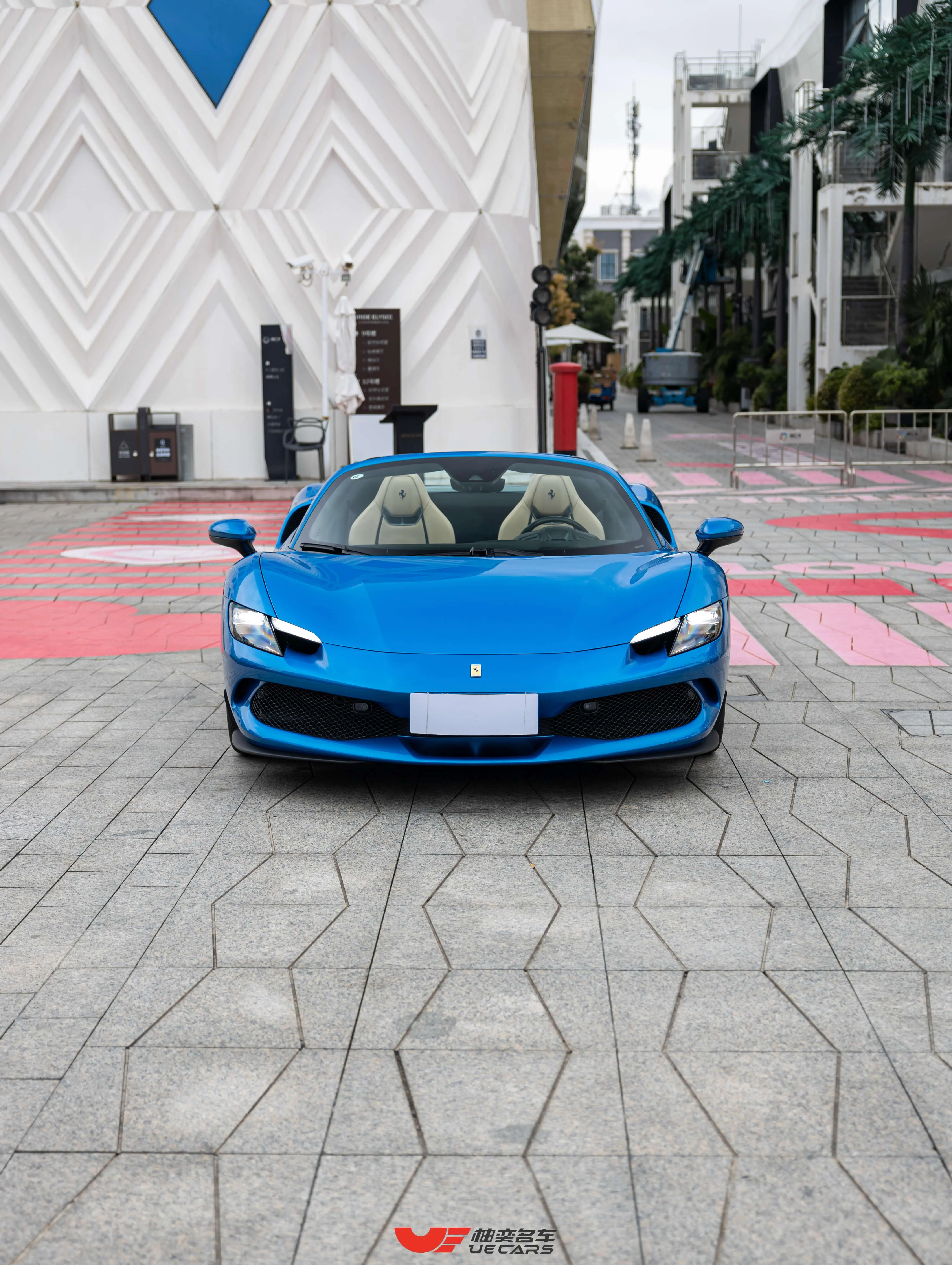 Ferrari 296  из Китая