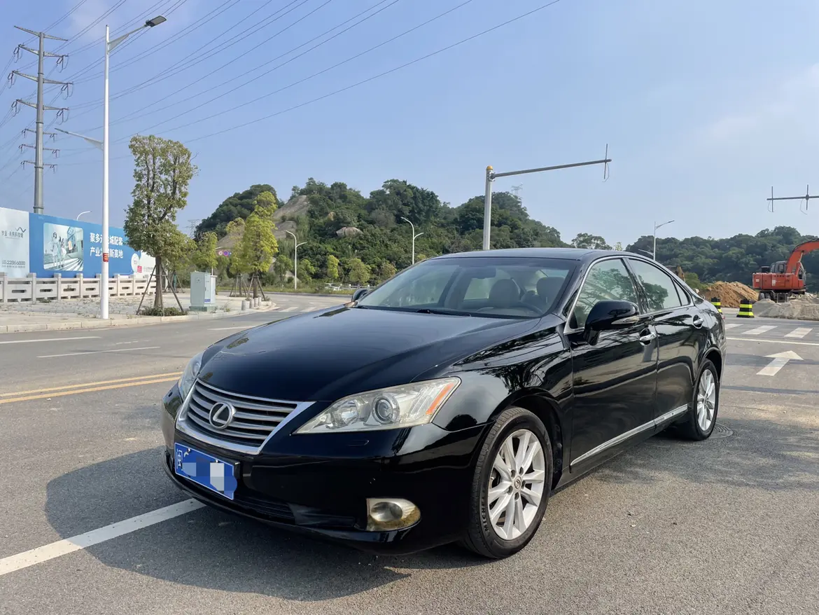 Lexus ES  из Китая