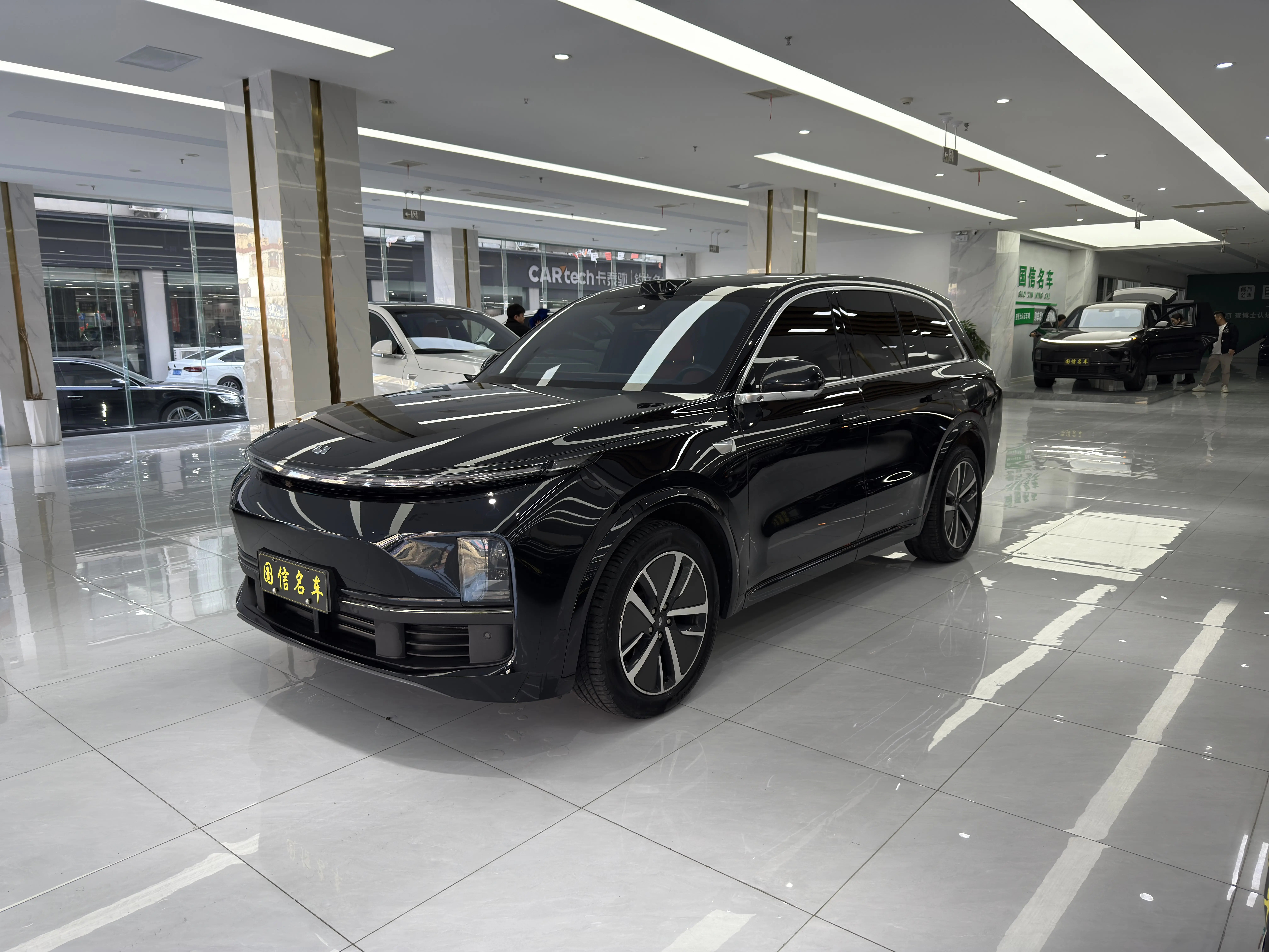 Li L8 (Ideal L8)  из Китая