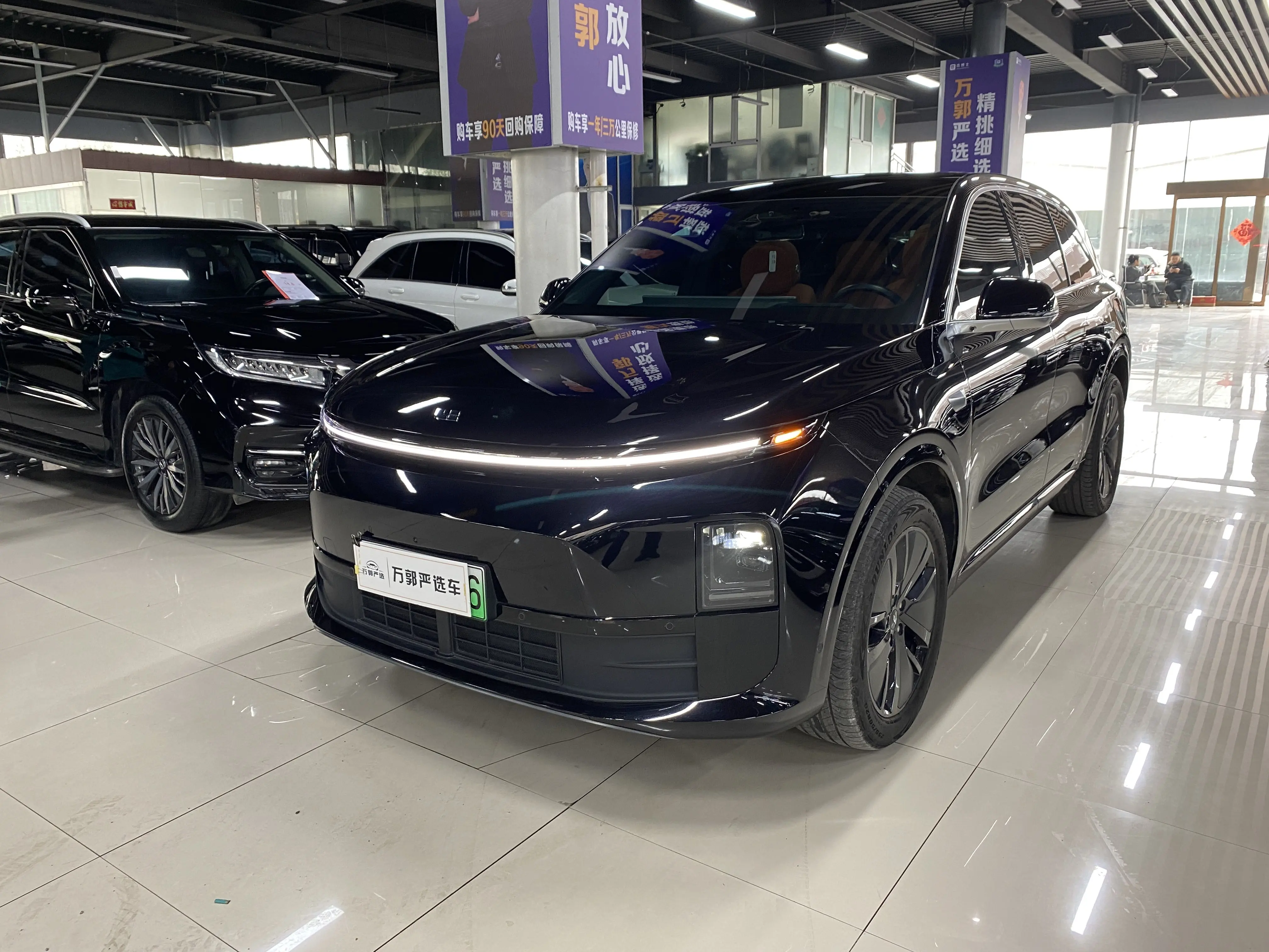 Li L6 (Ideal L6)  из Китая