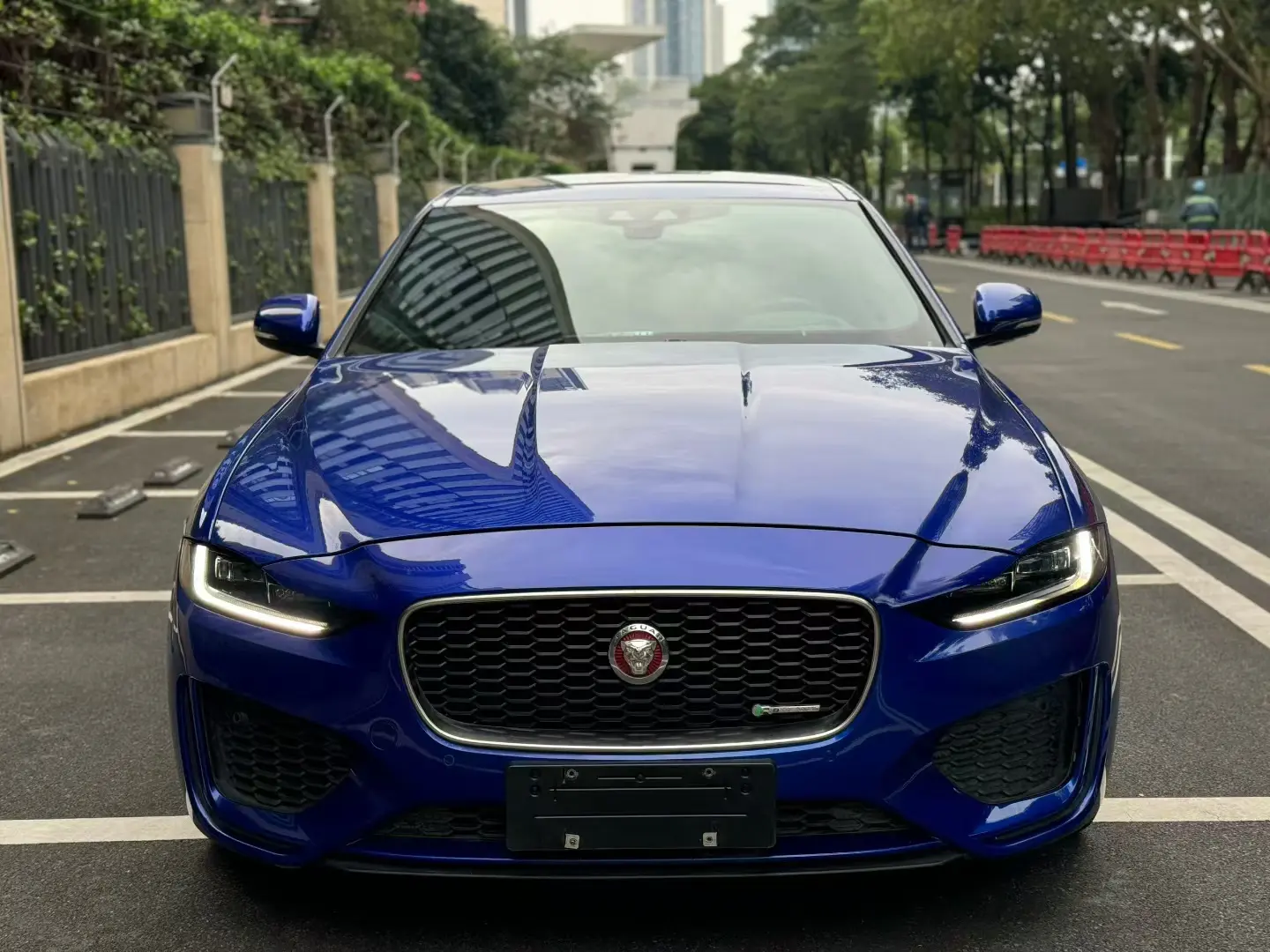 Jaguar XEL  из Китая