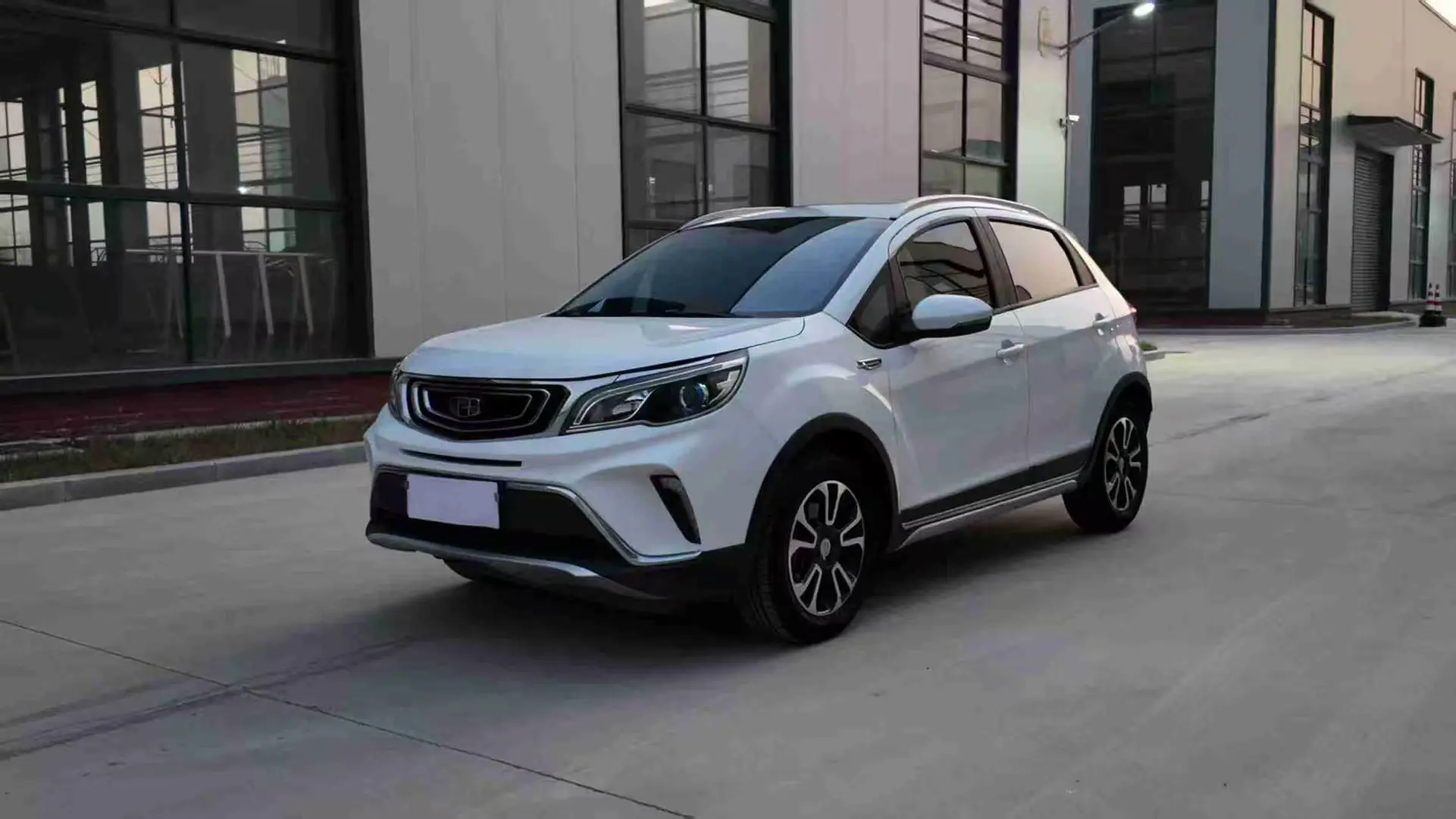 Geely Vision X3  из Китая