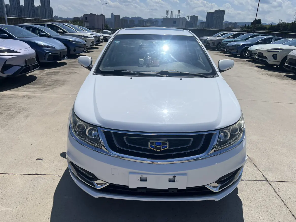 Geely Vision  из Китая