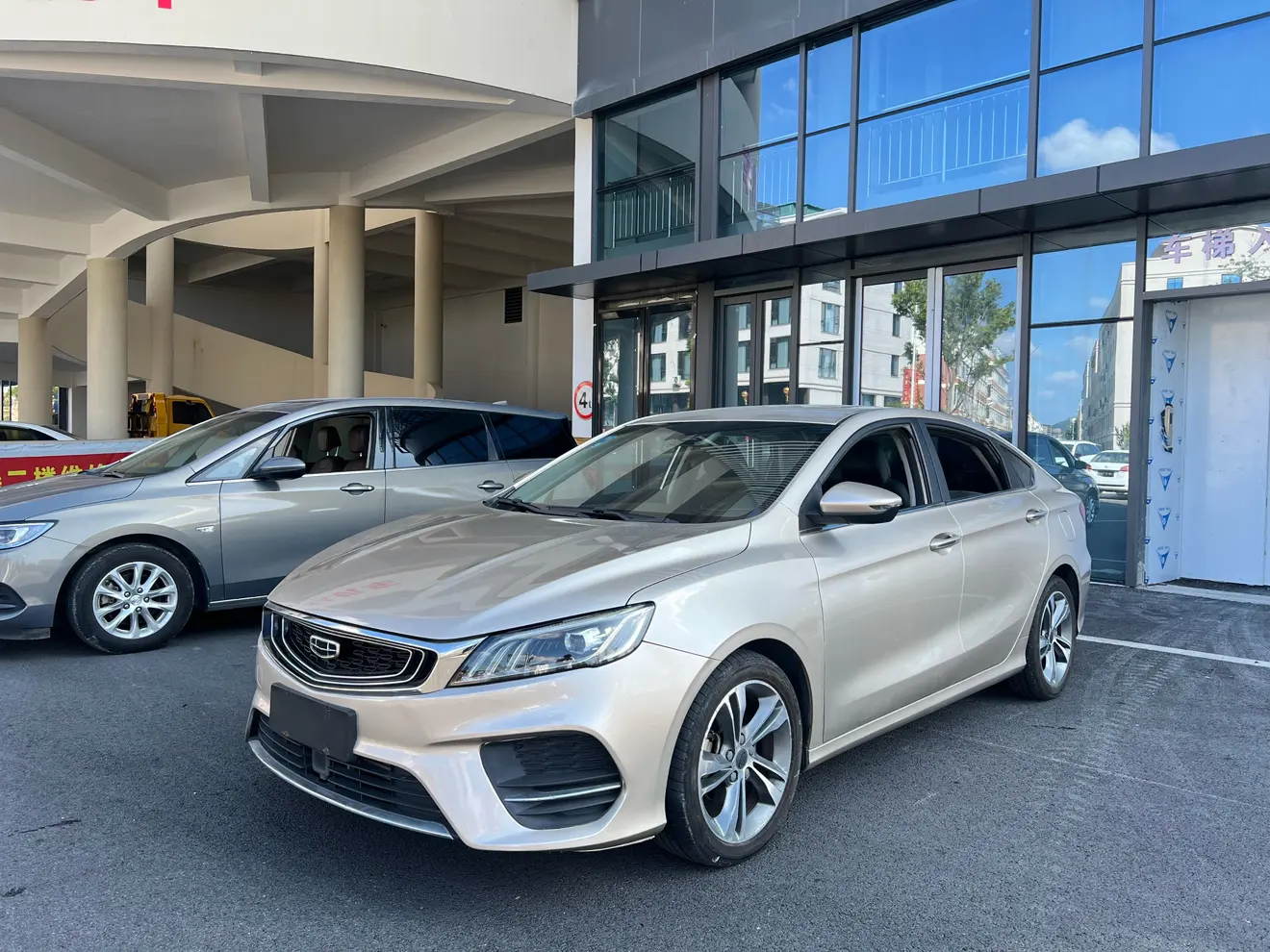 Geely Binrui  из Китая