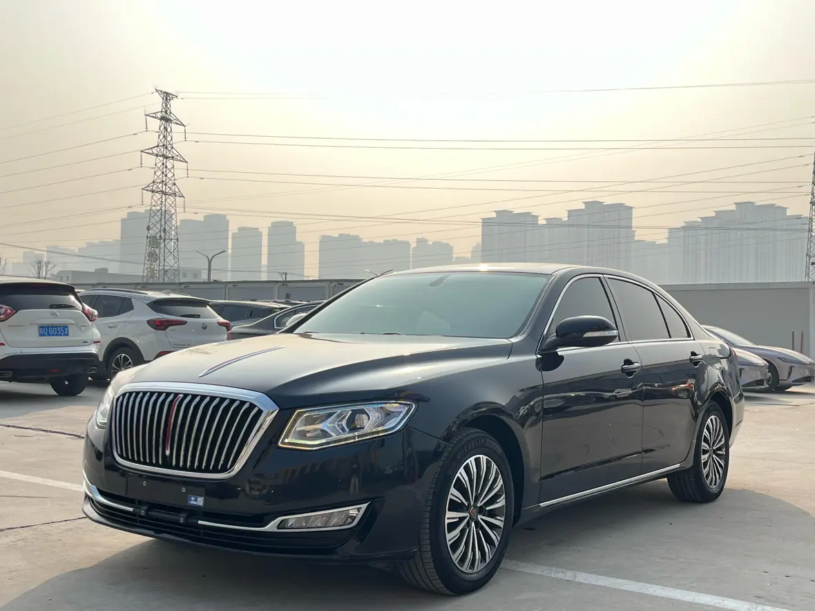 Hongqi H7  из Китая