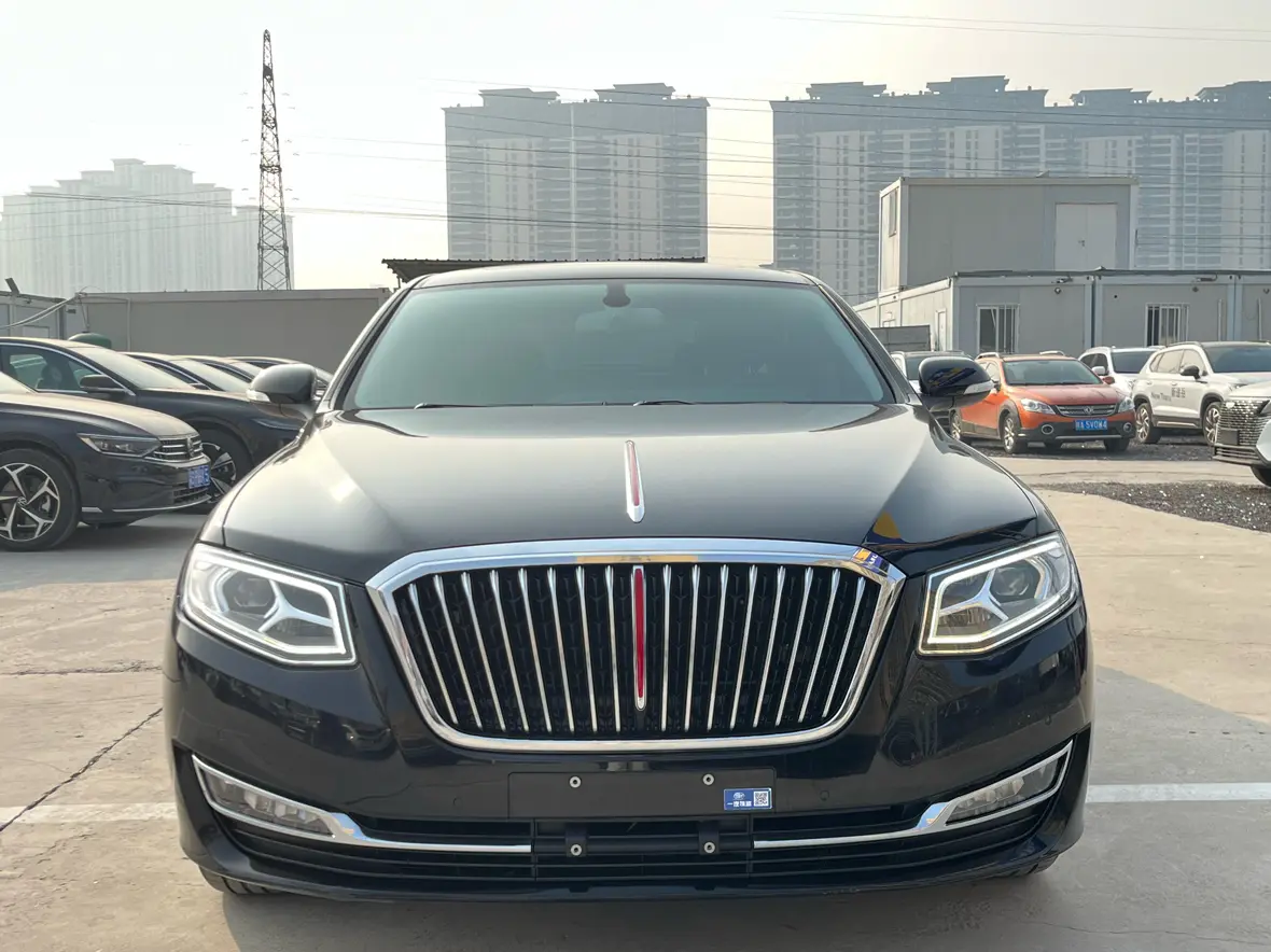 Hongqi H7  из Китая