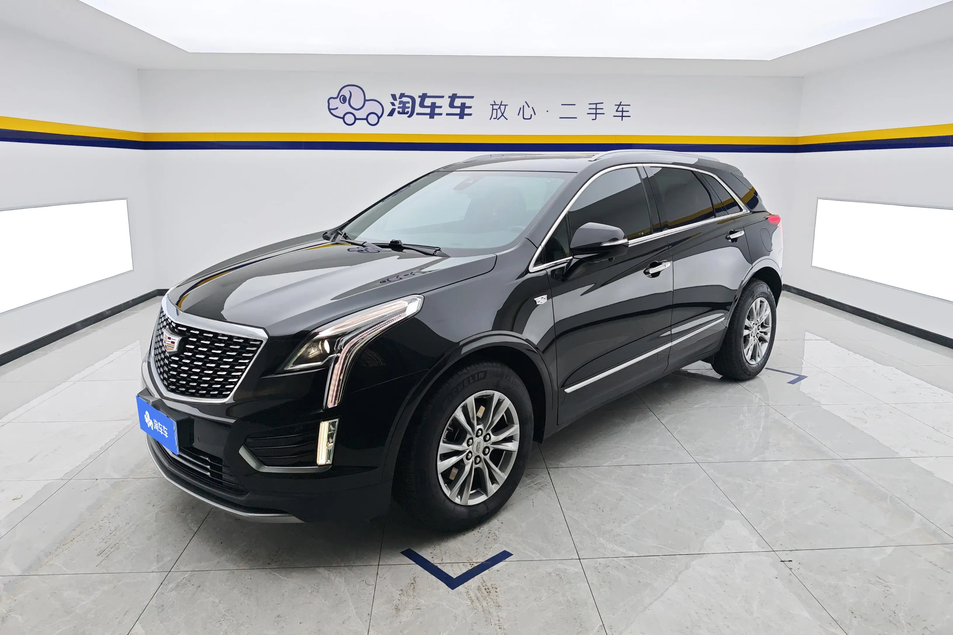 Cadillac XT5  из Китая