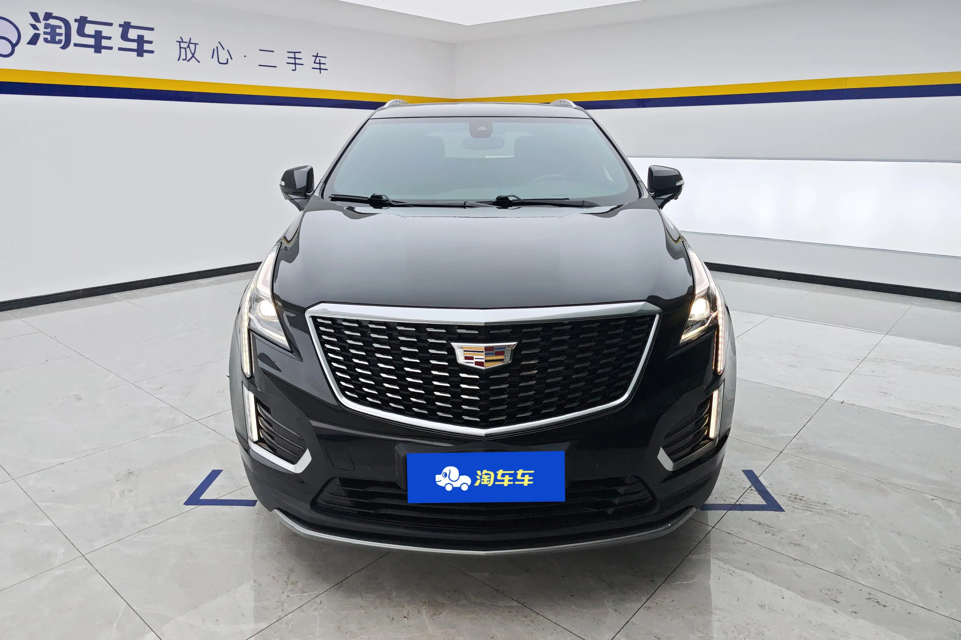 Cadillac XT5  из Китая