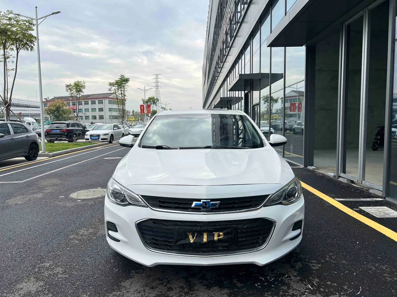 Chevrolet Onix (Kovoz)  из Китая