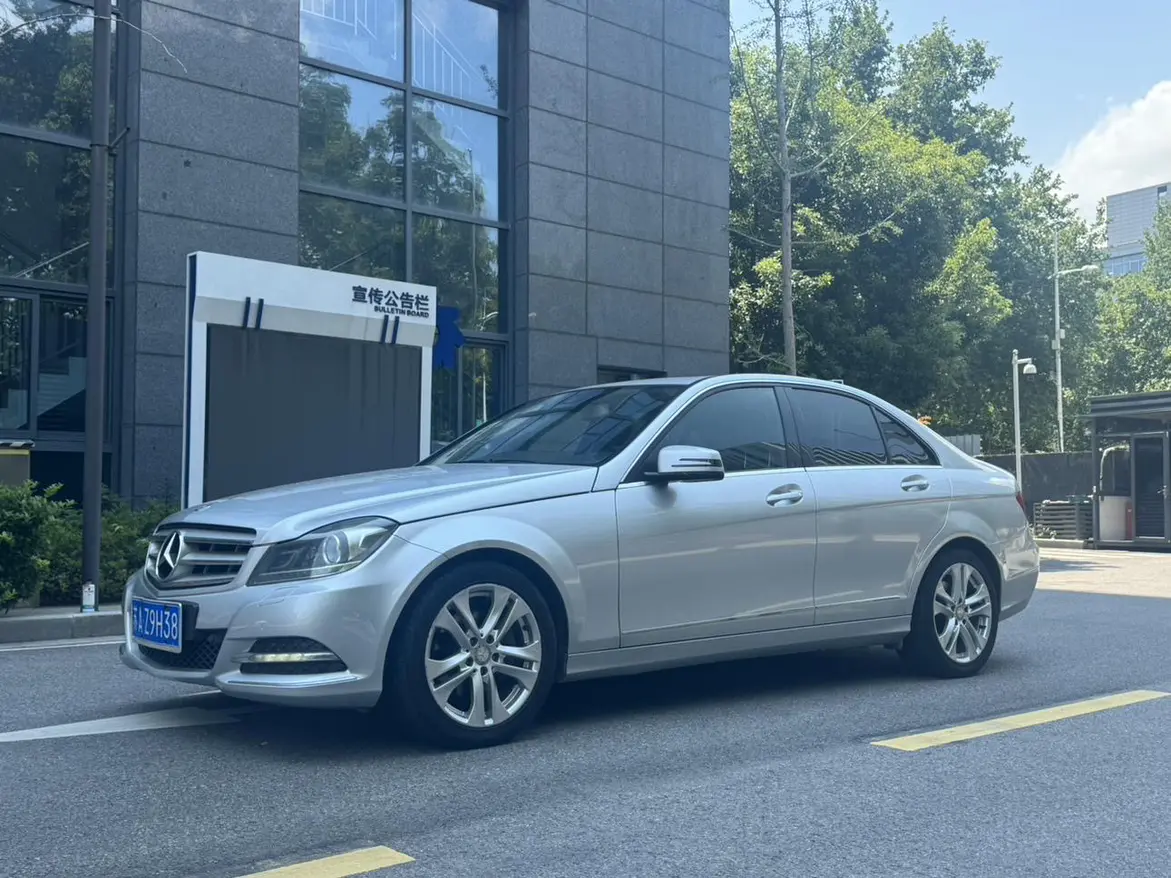 Mercedes-Benz Mercedes Benz C Class  из Китая