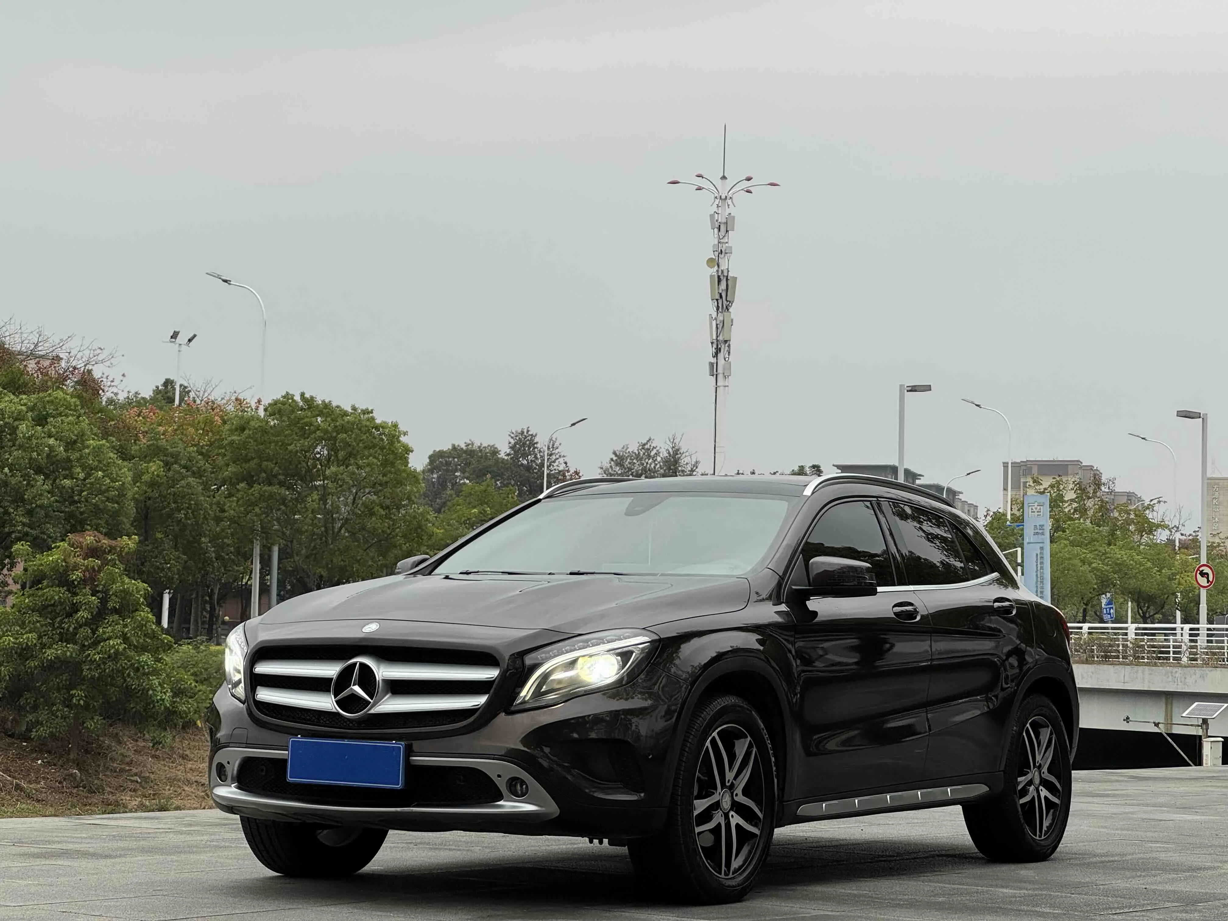 Mercedes-Benz GLA  из Китая
