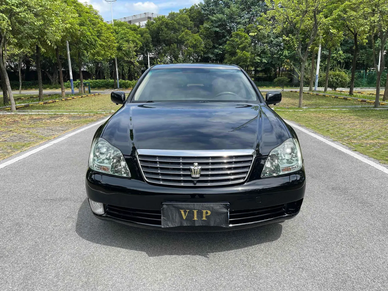 Toyota Crown  из Китая