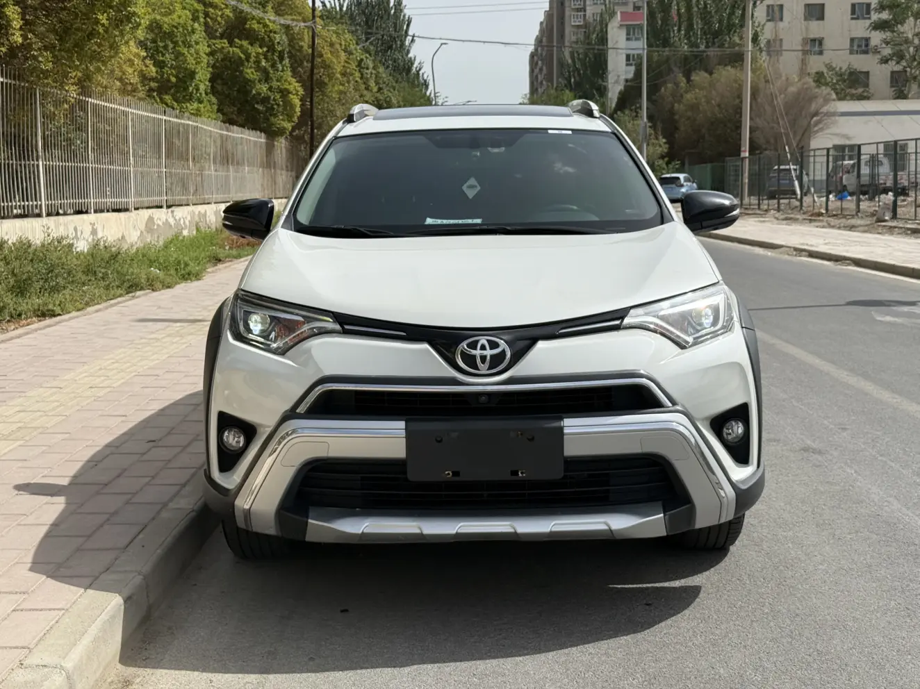 Toyota RAV4  из Китая