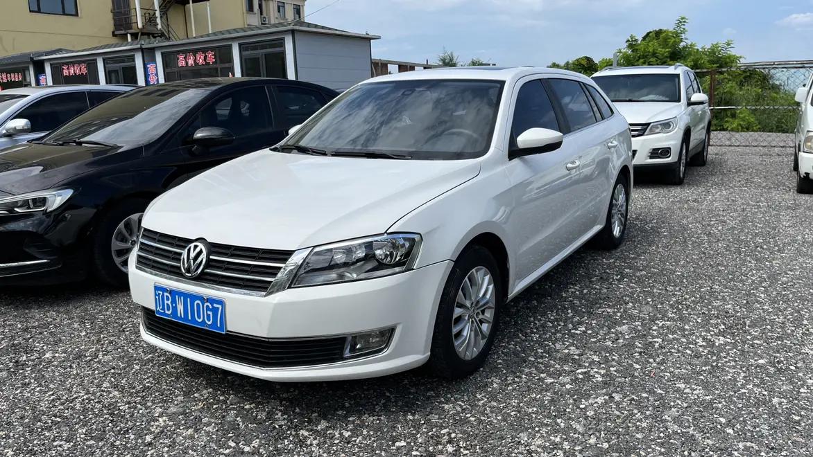 Volkswagen Langxing  из Китая