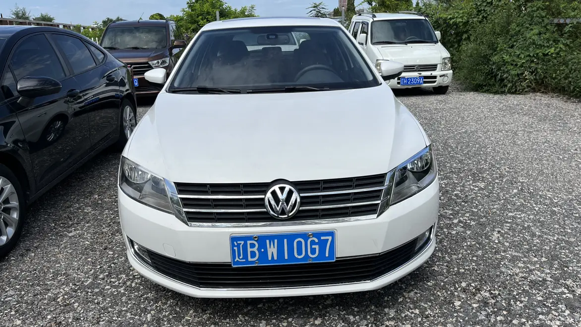 Volkswagen Langxing  из Китая