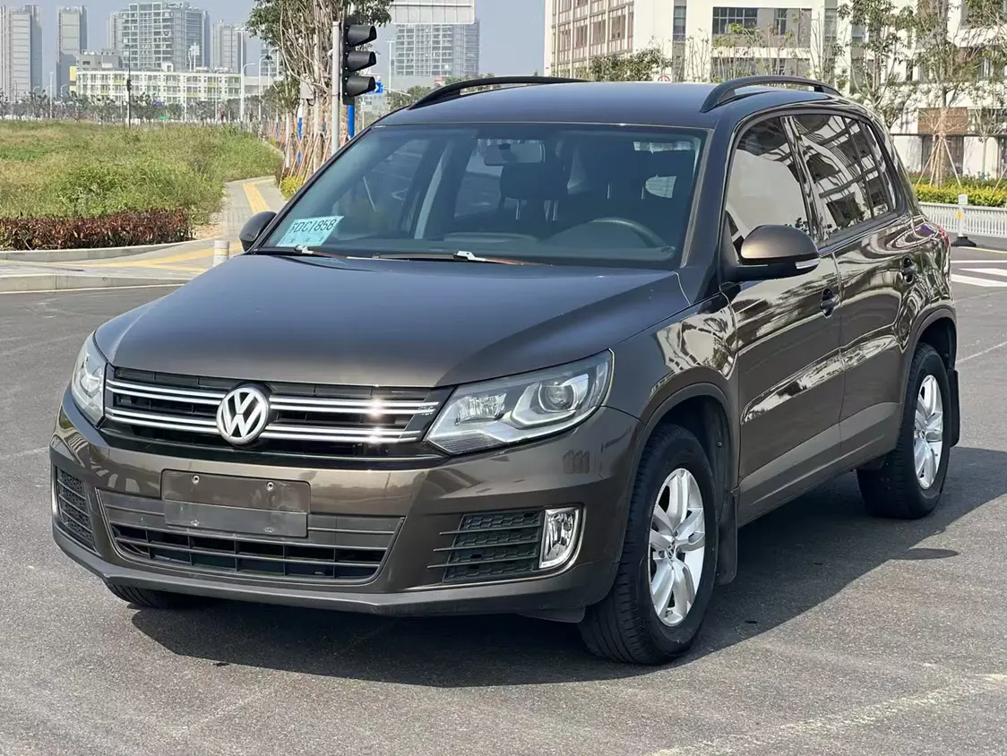 Volkswagen Tiguan  из Китая