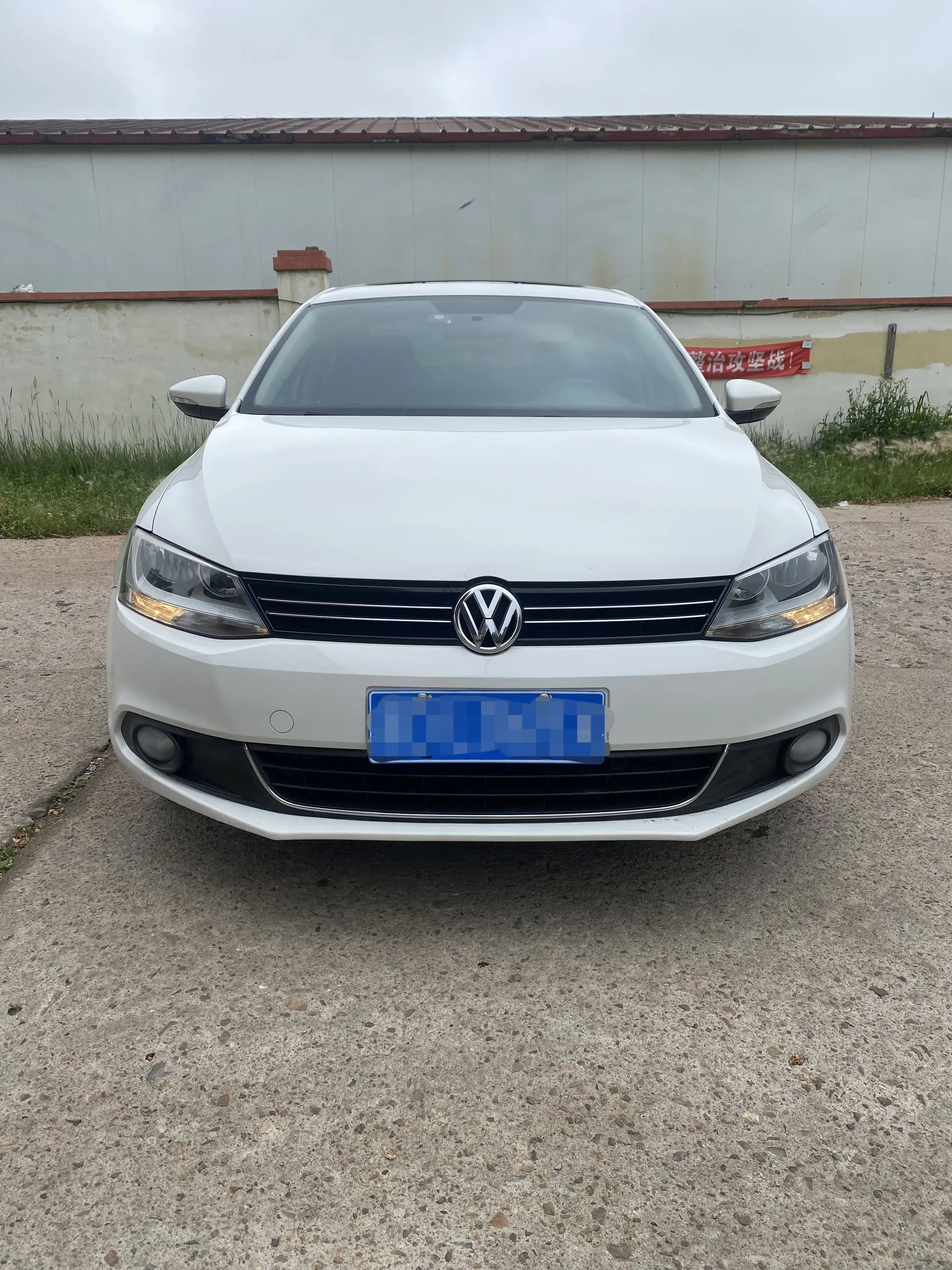 Volkswagen Sagitar  из Китая