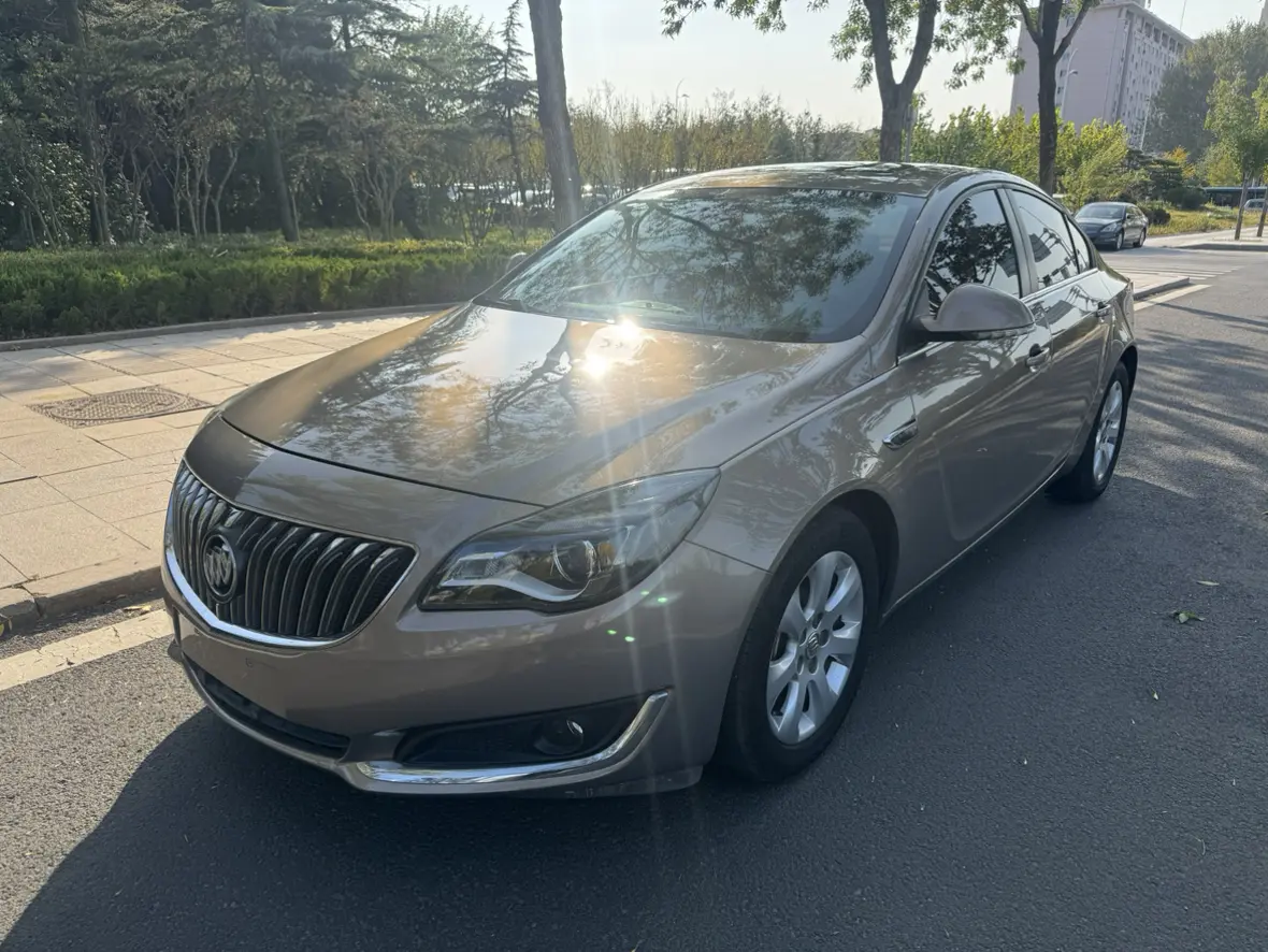 Buick Majesty  из Китая