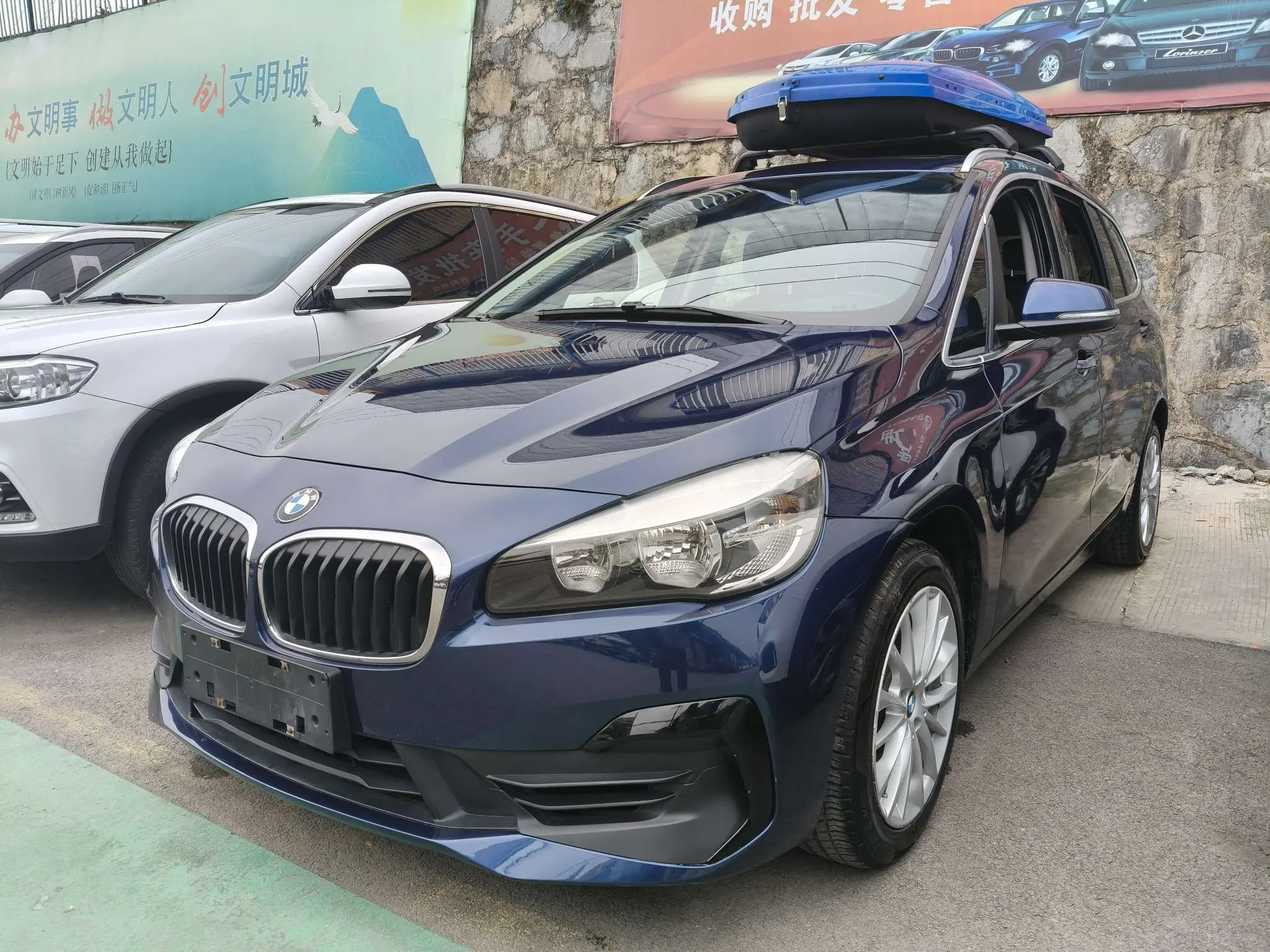 BMW 2 series multifunctional station wagon  из Китая