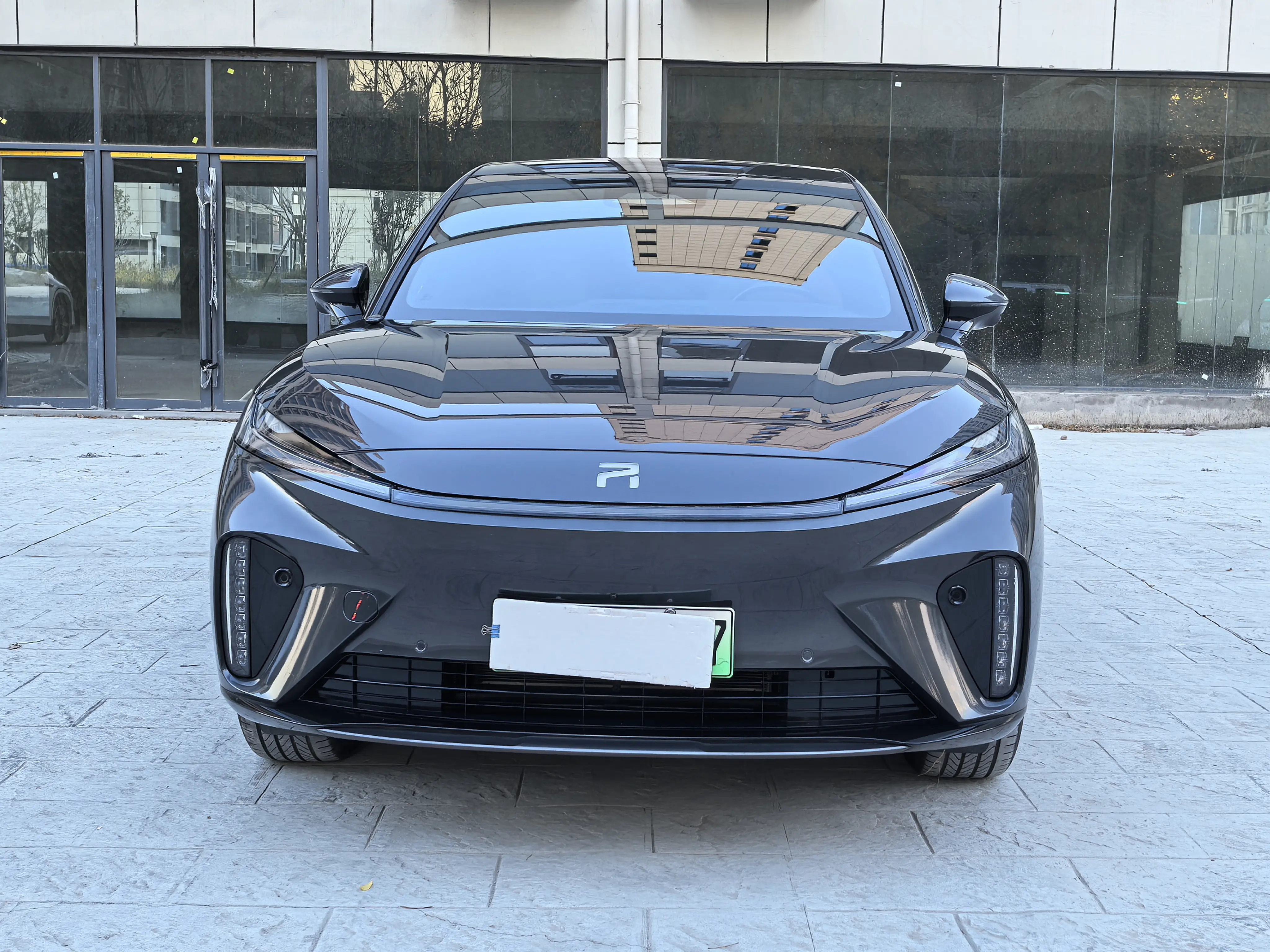 Rising Auto Feifan R7  из Китая