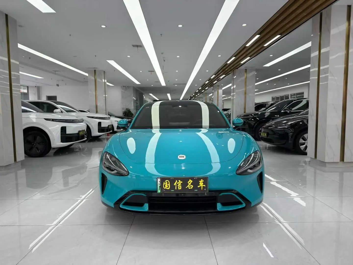 Xiaomi car Xiaomi SU7  из Китая