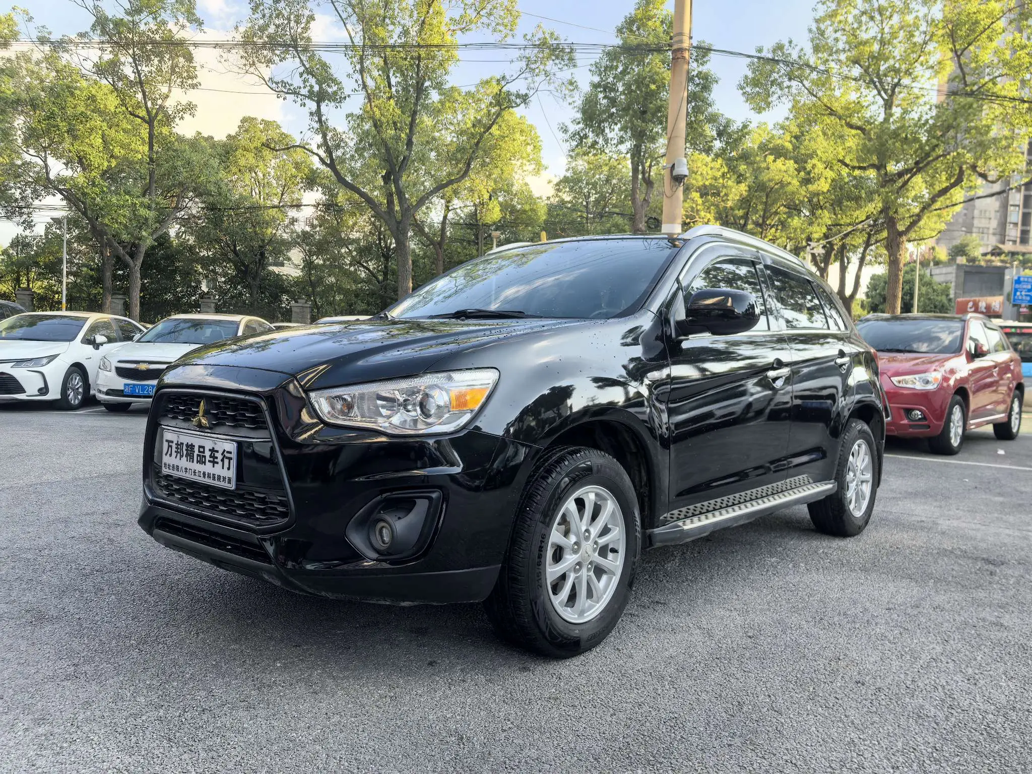 Mitsubishi Jinxuan ASX  из Китая
