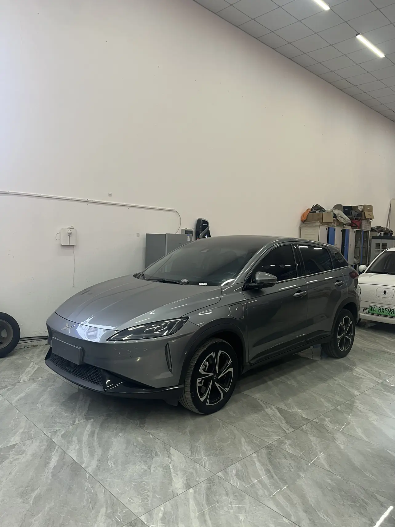 Xpeng G3  из Китая