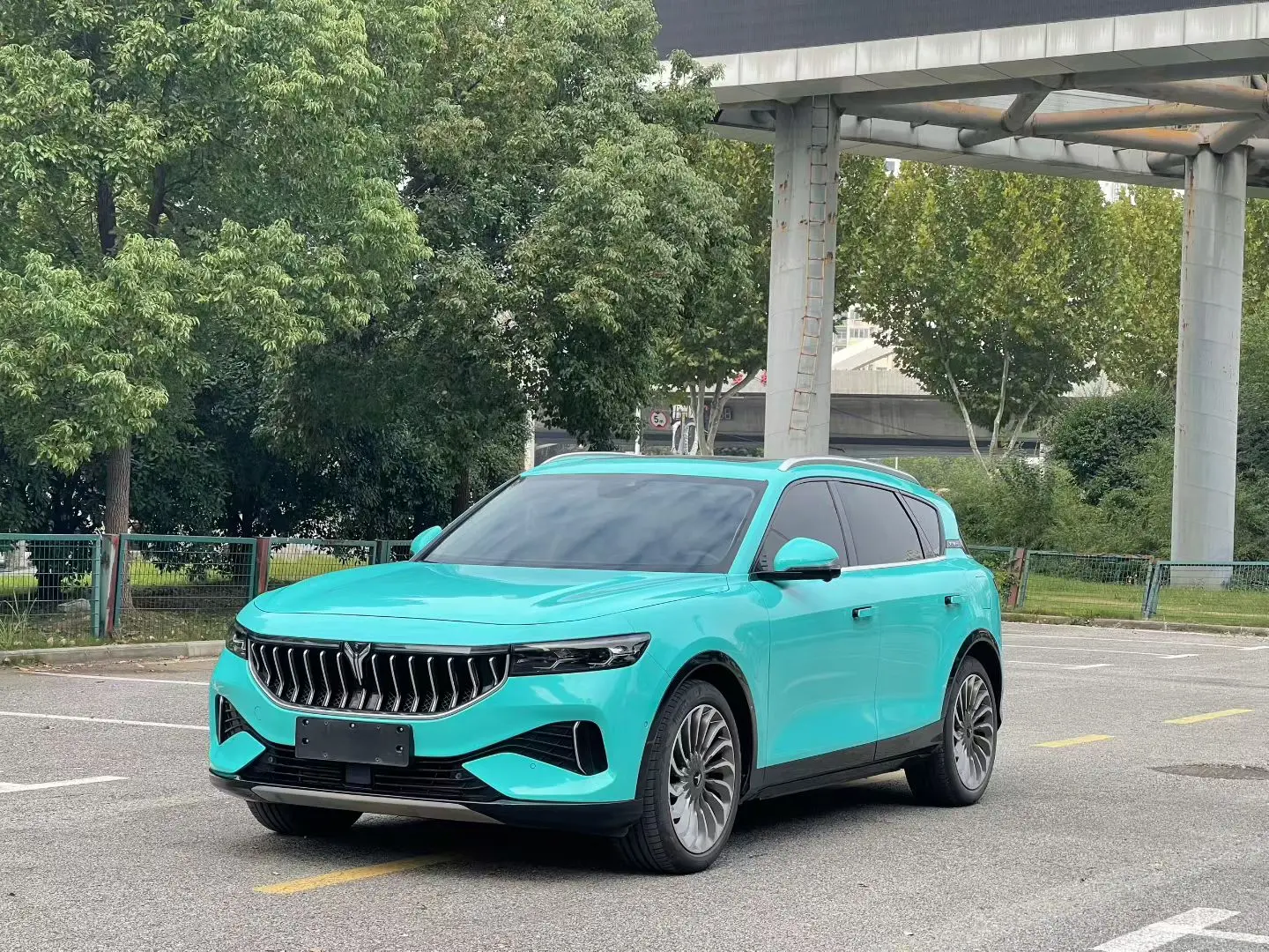 Voyah Lantu FREE  из Китая