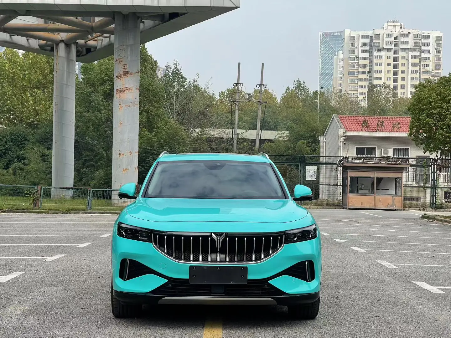 Voyah Lantu FREE  из Китая