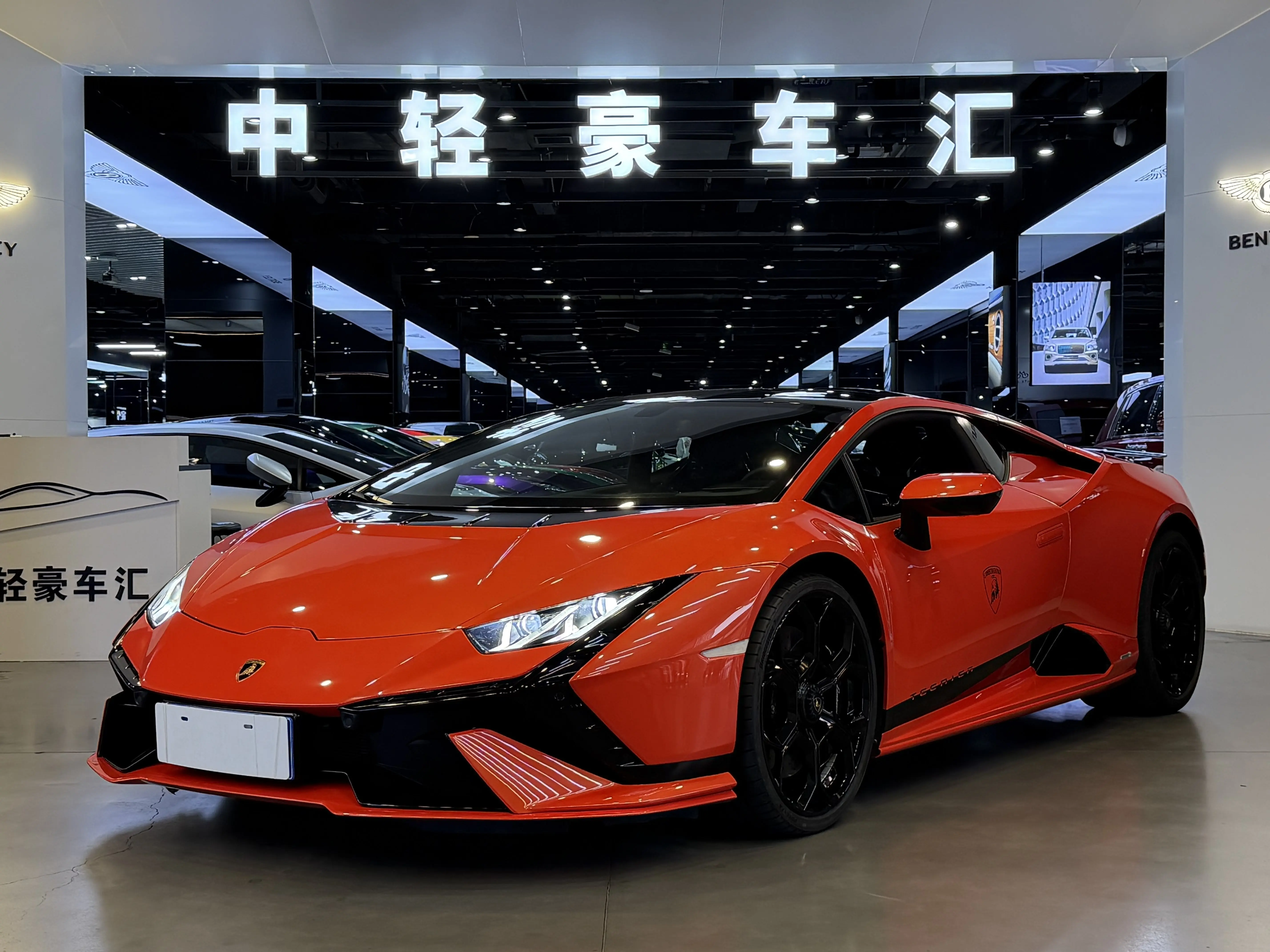 Lamborghini Huracán  из Китая