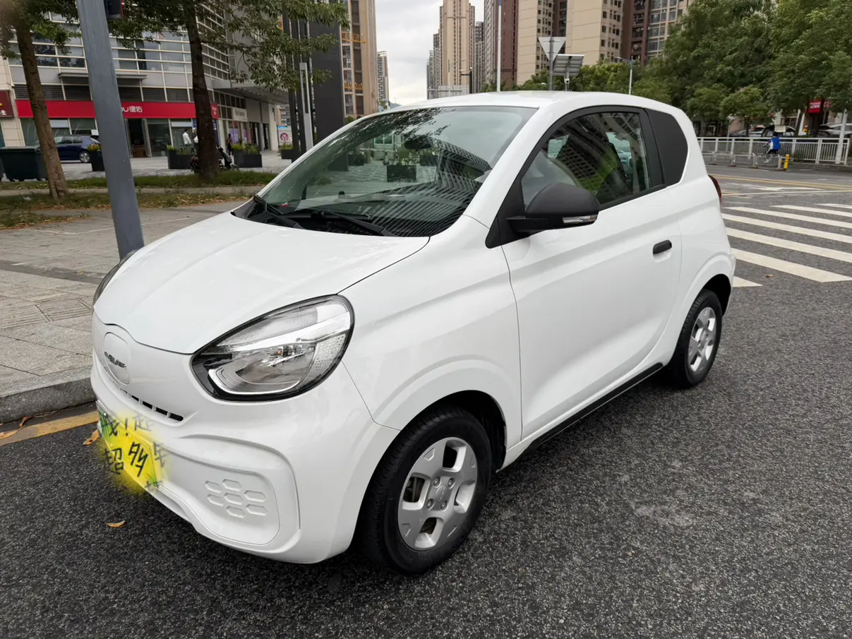 Roewe CLEVER  из Китая