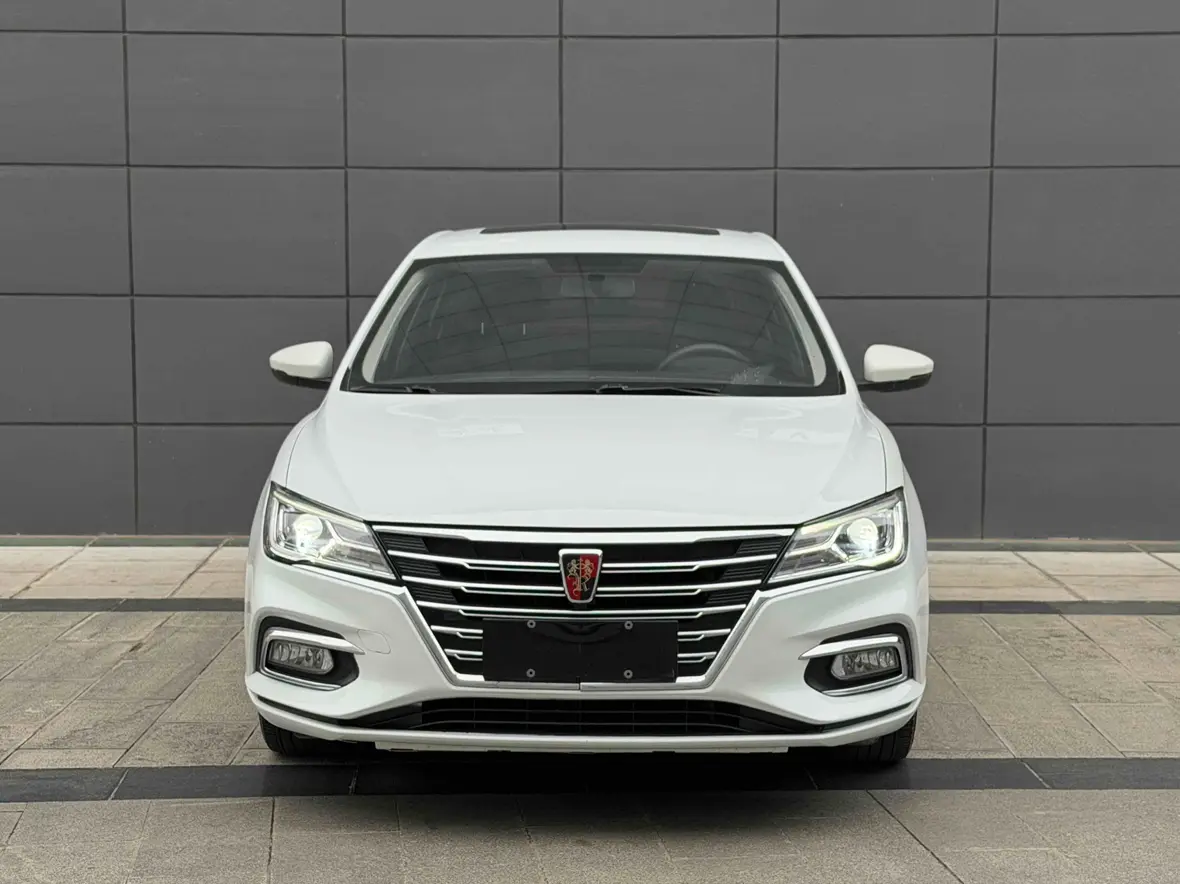 Roewe i5  из Китая