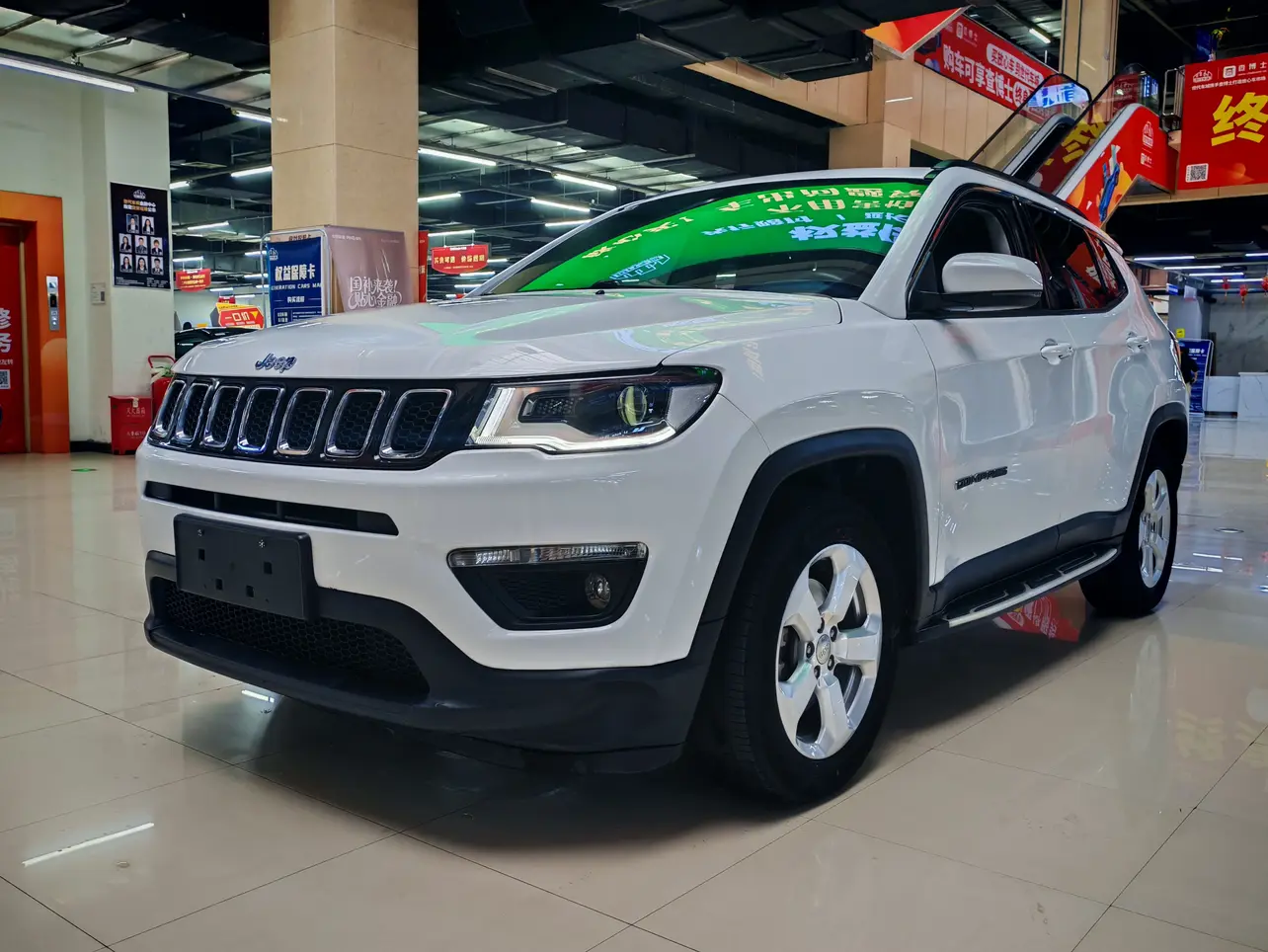 Jeep Guide to  из Китая