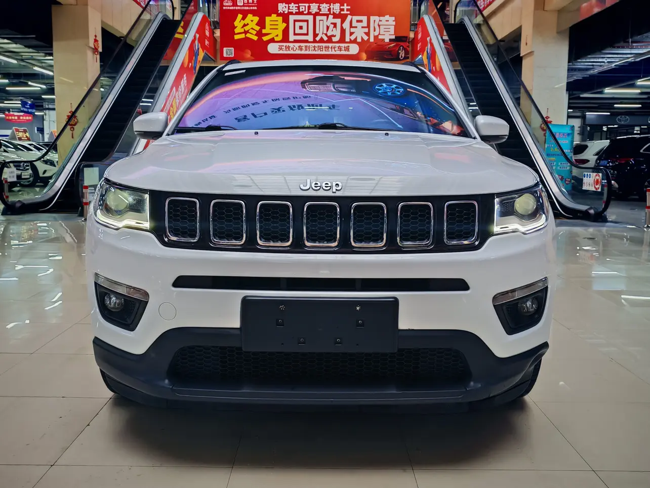 Jeep Guide to  из Китая