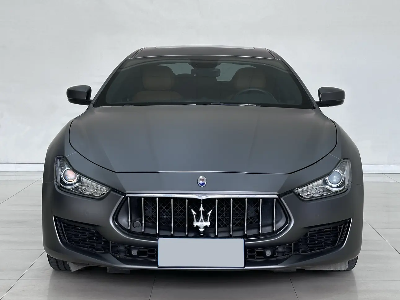 Maserati Ghibli  из Китая