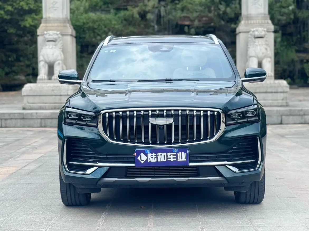 Geely Monjaro (Xingyue L)  из Китая