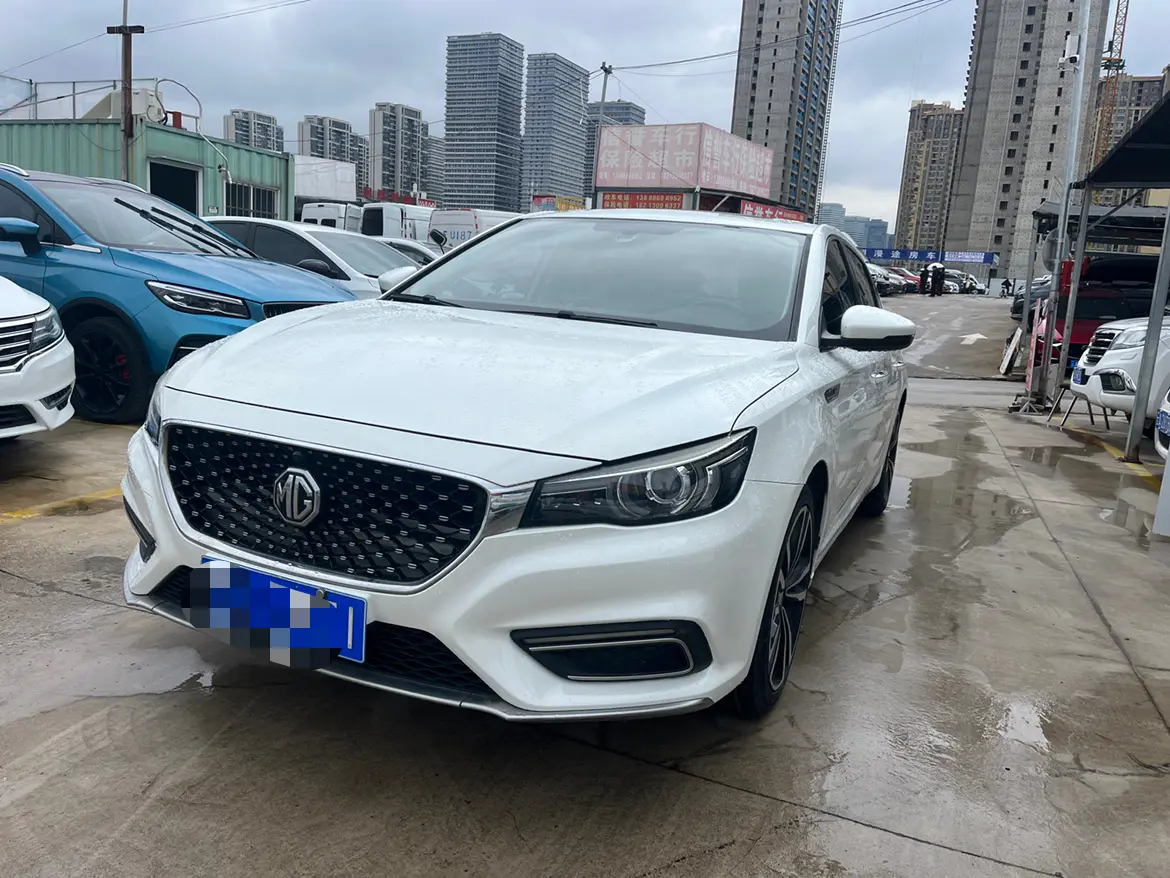 MG 6  из Китая