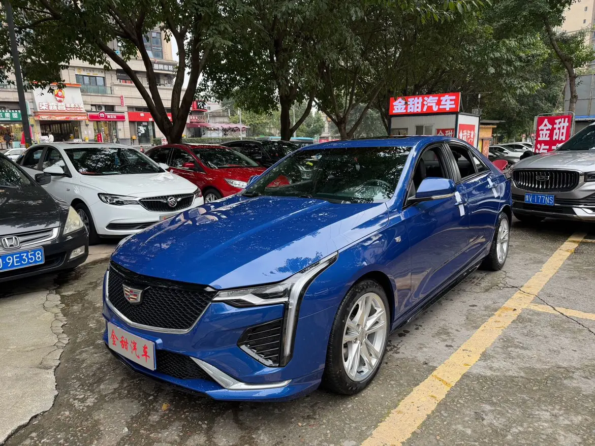 Cadillac CT4  из Китая