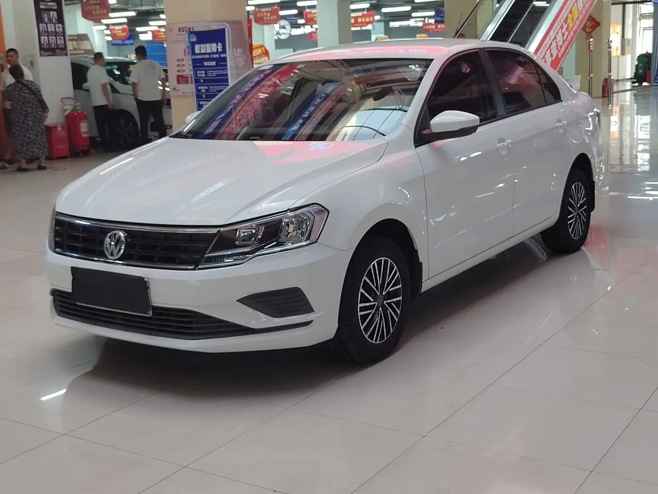 Volkswagen Jetta  из Китая